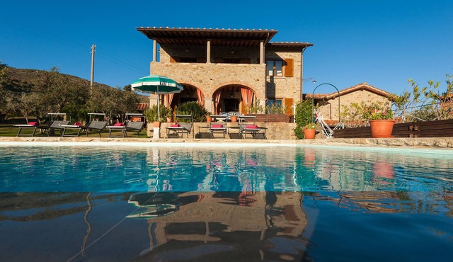 Charming Villa near Cortona