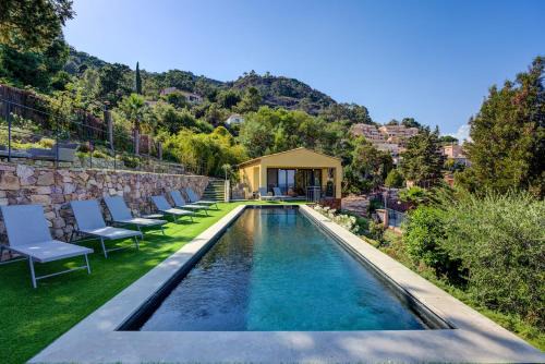 Charming Villa in Théoule-sur-Mer