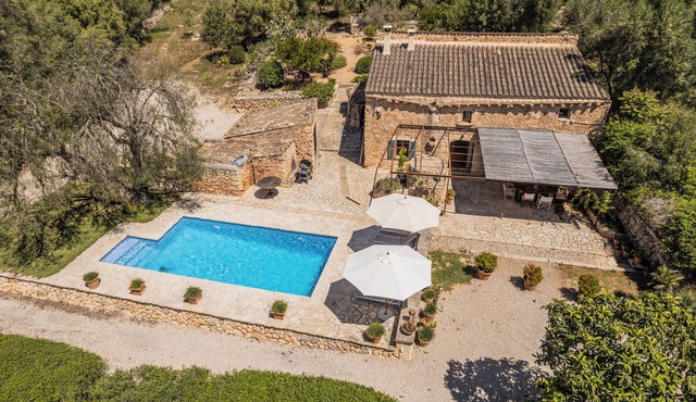 Charming villa in Ruberts in authentic Mallorca, offering all modern comforts.