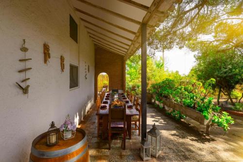 Charming Villa 200m from the sea