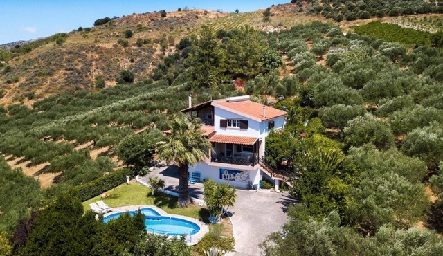Charming Villa Maria