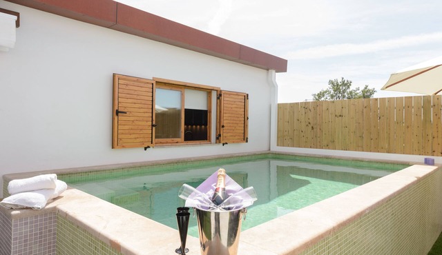 Charming villa near Ibiza ideal for families *JULY OFFER*.