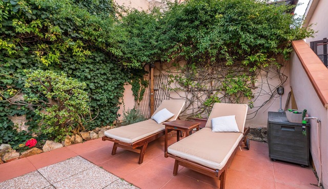 Charming Villa “Villa Lilla” with Wi-Fi, Garden, Balcony & Terrace; Parking Available