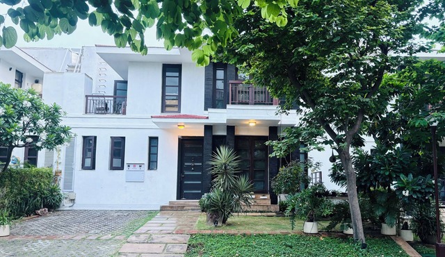 Charming Villa with Soaking Pool & Serene Outdoor Spaces.