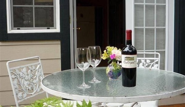Charming Wine Country Cottage