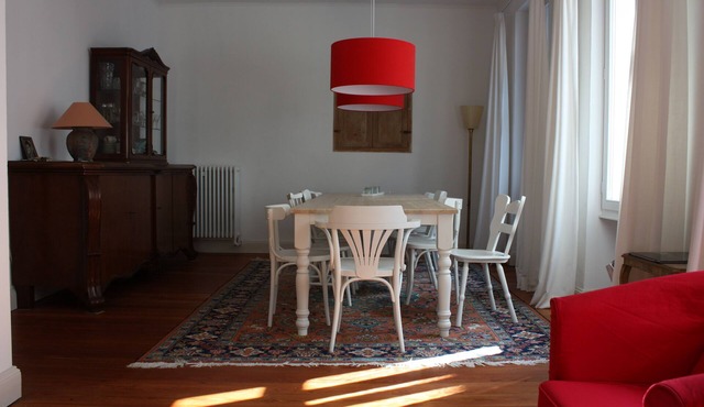 Charming winegrower's house with a large garden between the vineyards