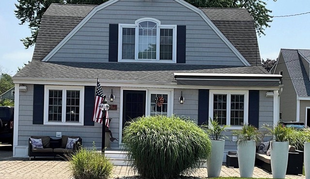 Charming year-round beach home in Indian Town, Old Saybrook