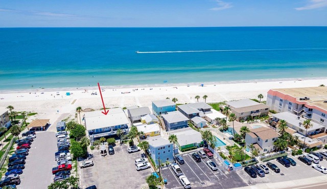 Chateau 4E- Beachfront Condo with Great Discounts!