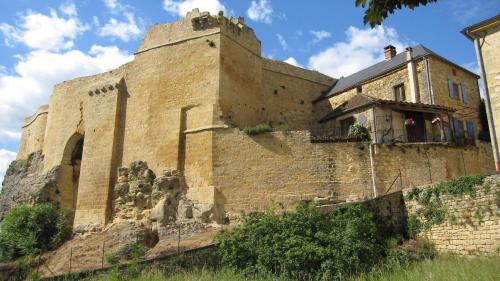 Chateau Cottage
