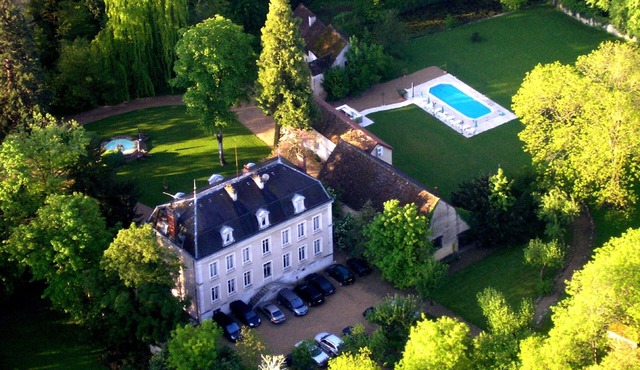 Chateau de Challanges