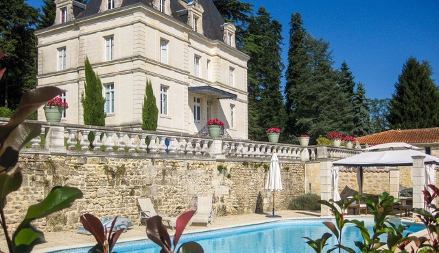 Chateau Du Mas - Five Bedroom Castle, Sleeps 10