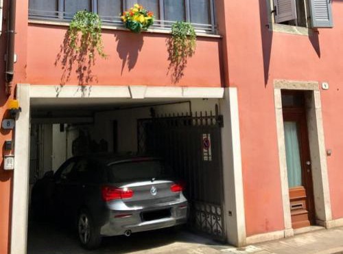 Che piacere! Udine in centro col posto auto