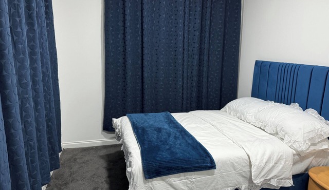 Cheam Apartment