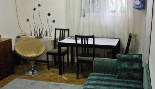 Cheap and comfortable apartment near the city center