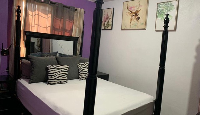 Cheerful flat
