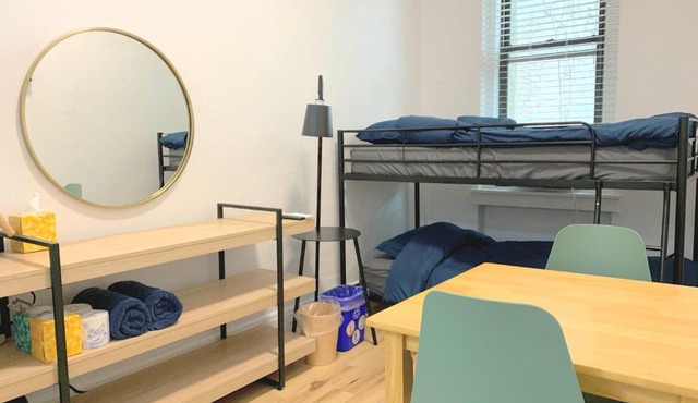 Chelsea Studio-Shared Bathroom with Kitchen Twin Bunk Bed