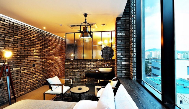 Cheonan La Tree Hotel
