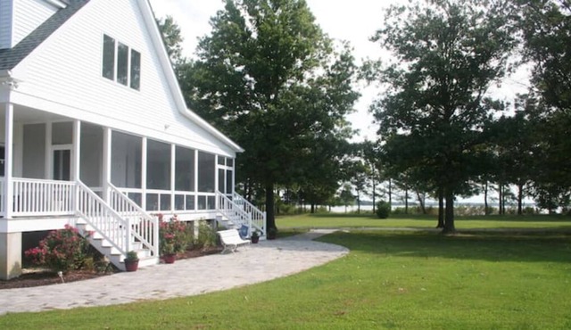 Chesapeake Waterfront with Private Beach & Pool