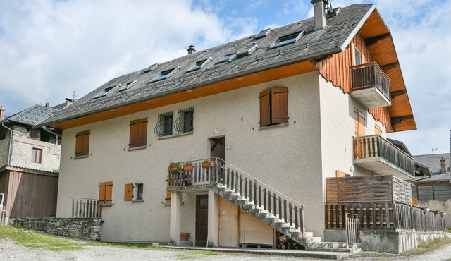 Chez Fred 201 – Parking, WiFi, Near Savoie College