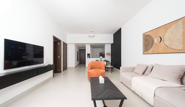 Chic 1BR with Balcony & Pool Access
