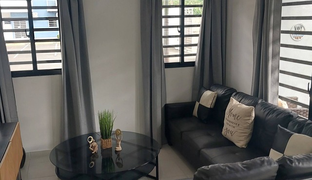 Chic 2-bedroom apartment with AC, fitness room in beautiful Santo Domingo Este