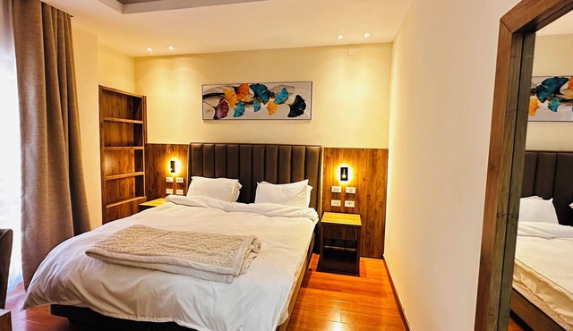 Chic 2BR Apt at center of Bole Brass