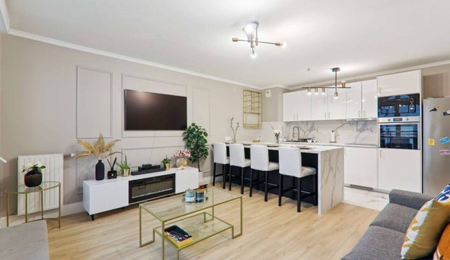 Chic apart design with parking