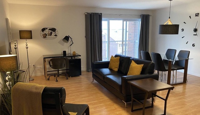 Chic & comfortable 2- In the heart of Magog