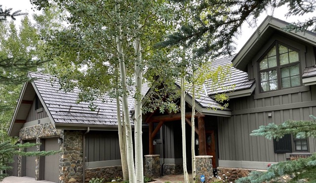 Chic Cordillera 4BR Hot Tub/Pool table/Pingpong