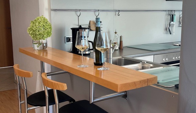 Chic gallery apartment also available for longer stays of 3-6 months