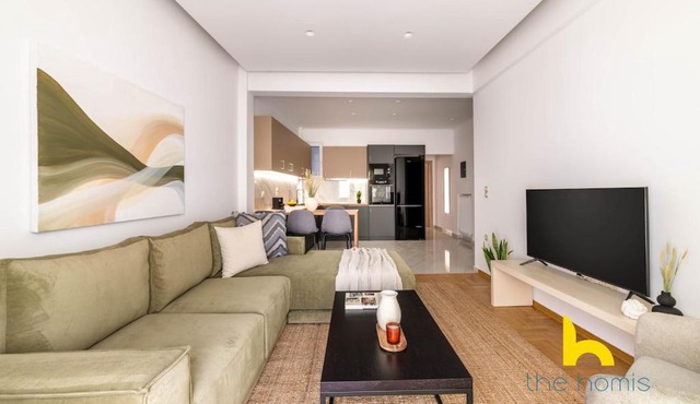Chic Koukaki Haven Steps to Metro & Acropolis!