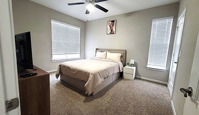 Chic Magnolia 1BR Pool Gym Near Lake Conroe