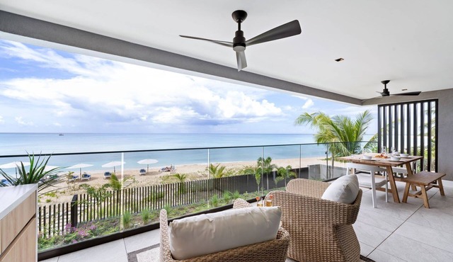 Chic New Luxury Beachfront Condo - Allure 204