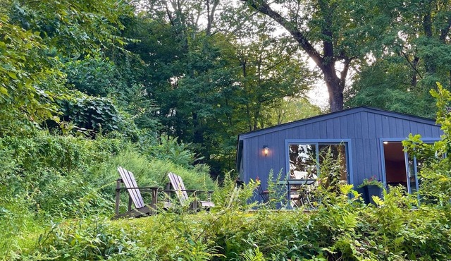 Chic, Private Cabin with Stunning Hudson River Views