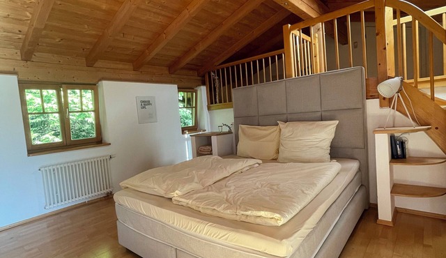 Chic, quietly located vacation apartment in Amerang
