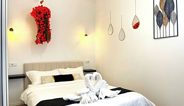 Chic Studio+ FullKitchen+ Free Parking+ Popcorn
