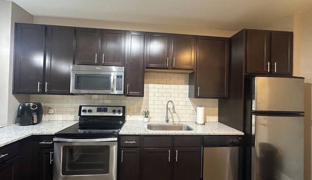 Chic studio with fitness room and WiFi in fabulous Charlotte