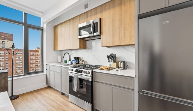 Chic studio with fitness room, WiFi in delightful Brooklyn