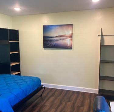 Chic studio with WI FI and AC