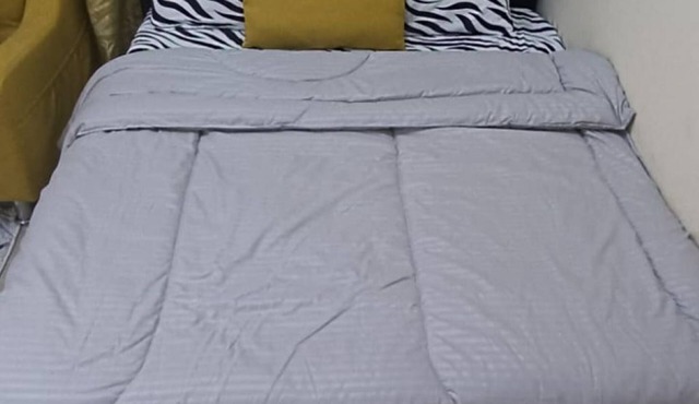Chic studio with WiFi and AC in brilliant Dubai