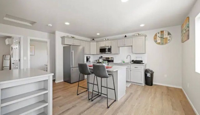 Chic & Tranquil 2BR Home in PSC