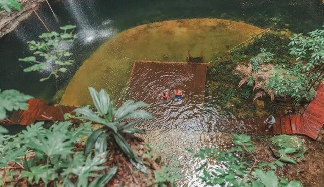 Chichen Itza, Valladolid, and Cenote With Lunch and Pickup