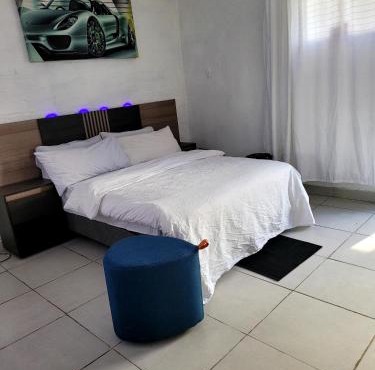 Chikos guest house