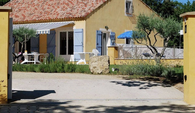Child friendly villa with private pool and large garden near lac Sainte Croix