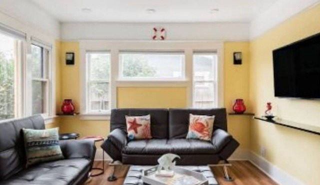 Child & Pet friendly: Catherine’s Charming Cottage
