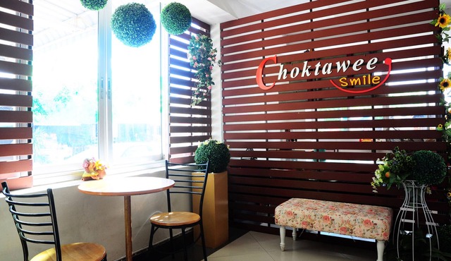 Choktawee Smile