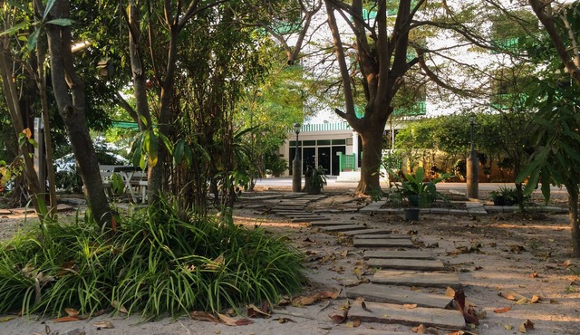 Chomdao Hotel