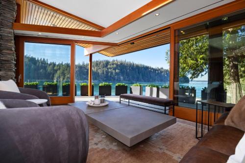 Chuckanut Point Villa 2 Bedroom
