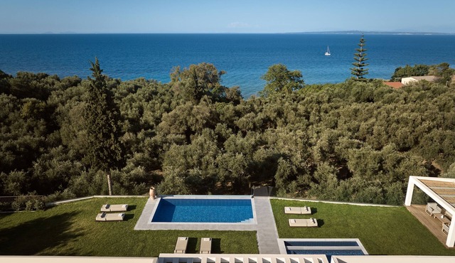 Cicada Exclusive Villa, a Sea View Gem