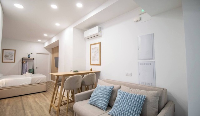 Cid 3 by Concept Flats
